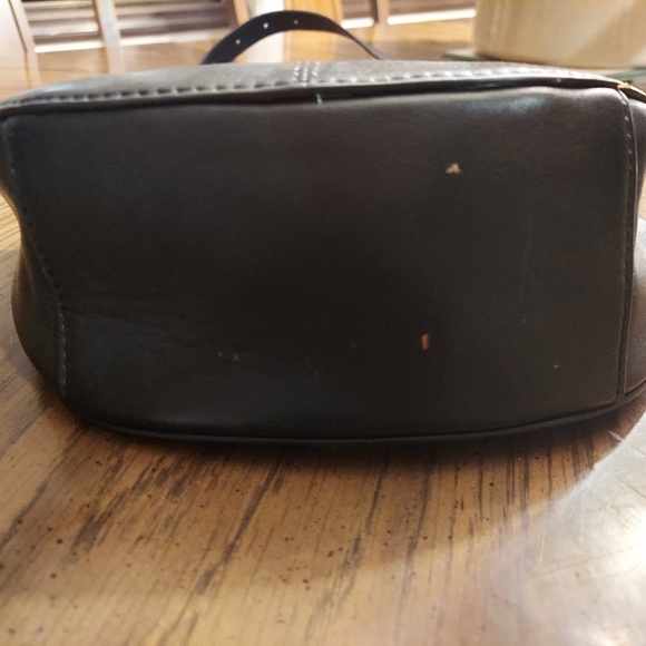 Rachel Roy Women Crossbody Bag Purse Black Leather Magnetic Snap Wood Handle - Picture 3 of 12